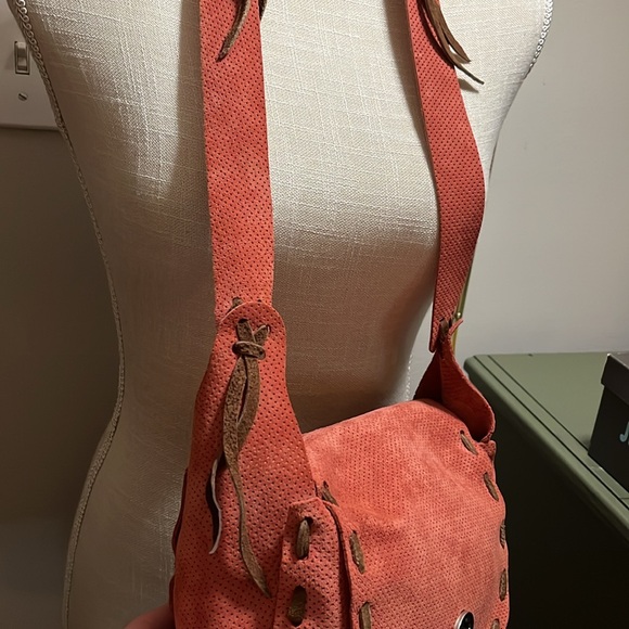 One of a kind, coral and brown trim Shoulder Bag - Picture 10 of 10